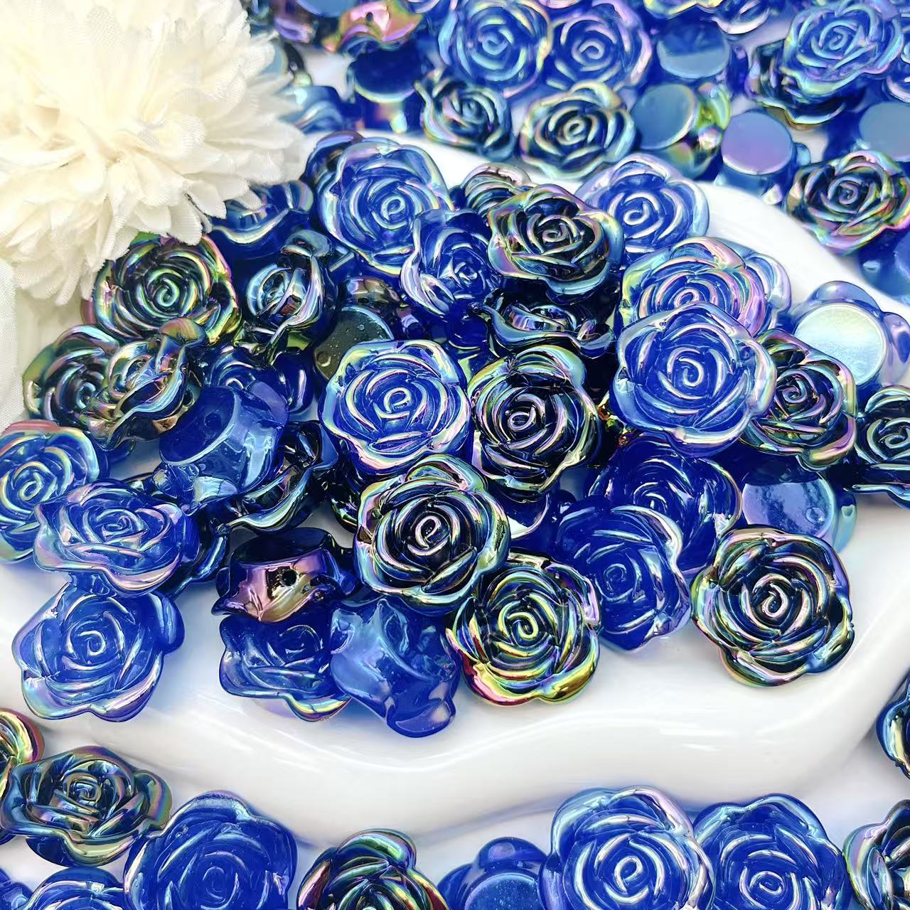A50 　深海の薔薇　アクリル　２.３センチ　穴付き