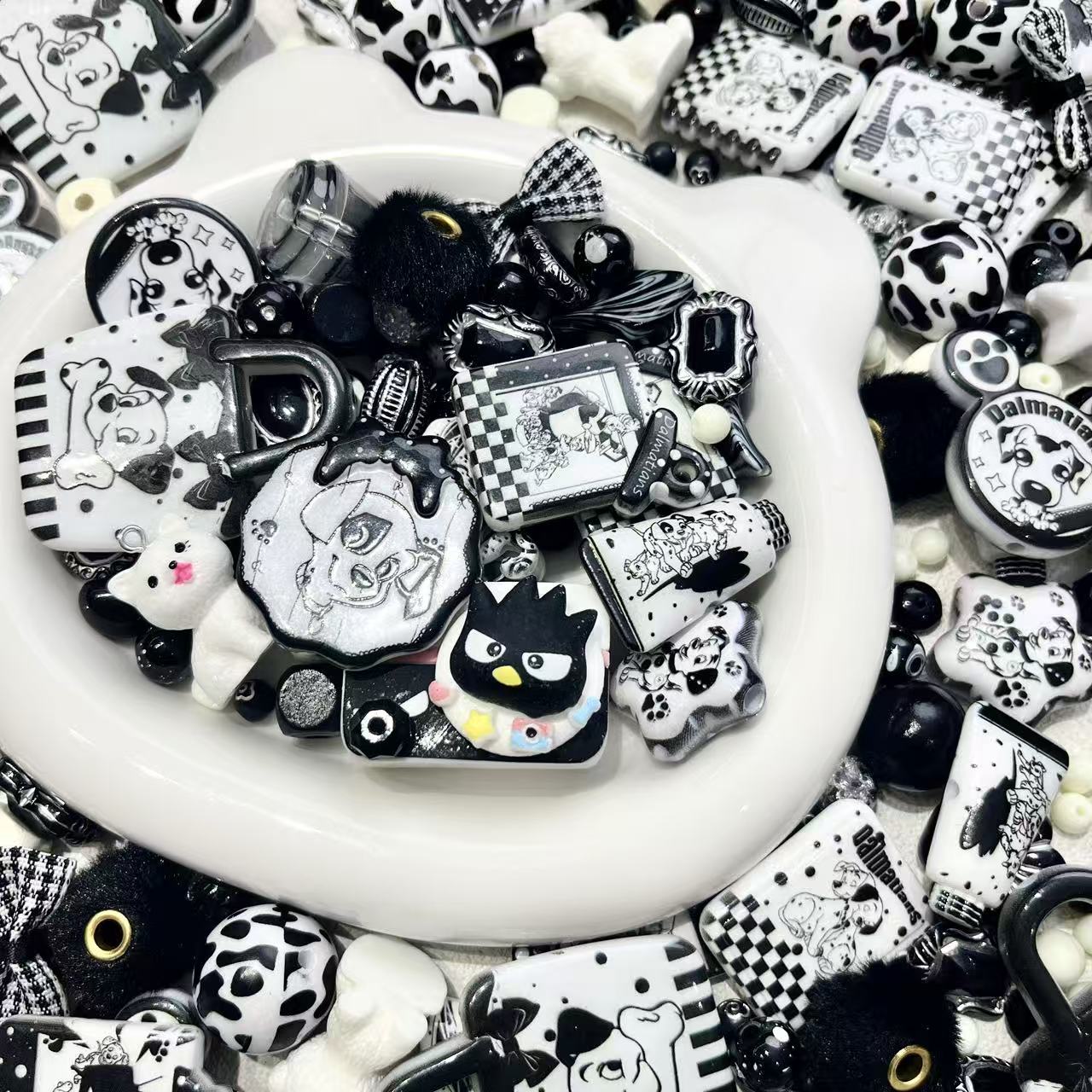 Ｓ838 モノクロの悪魔