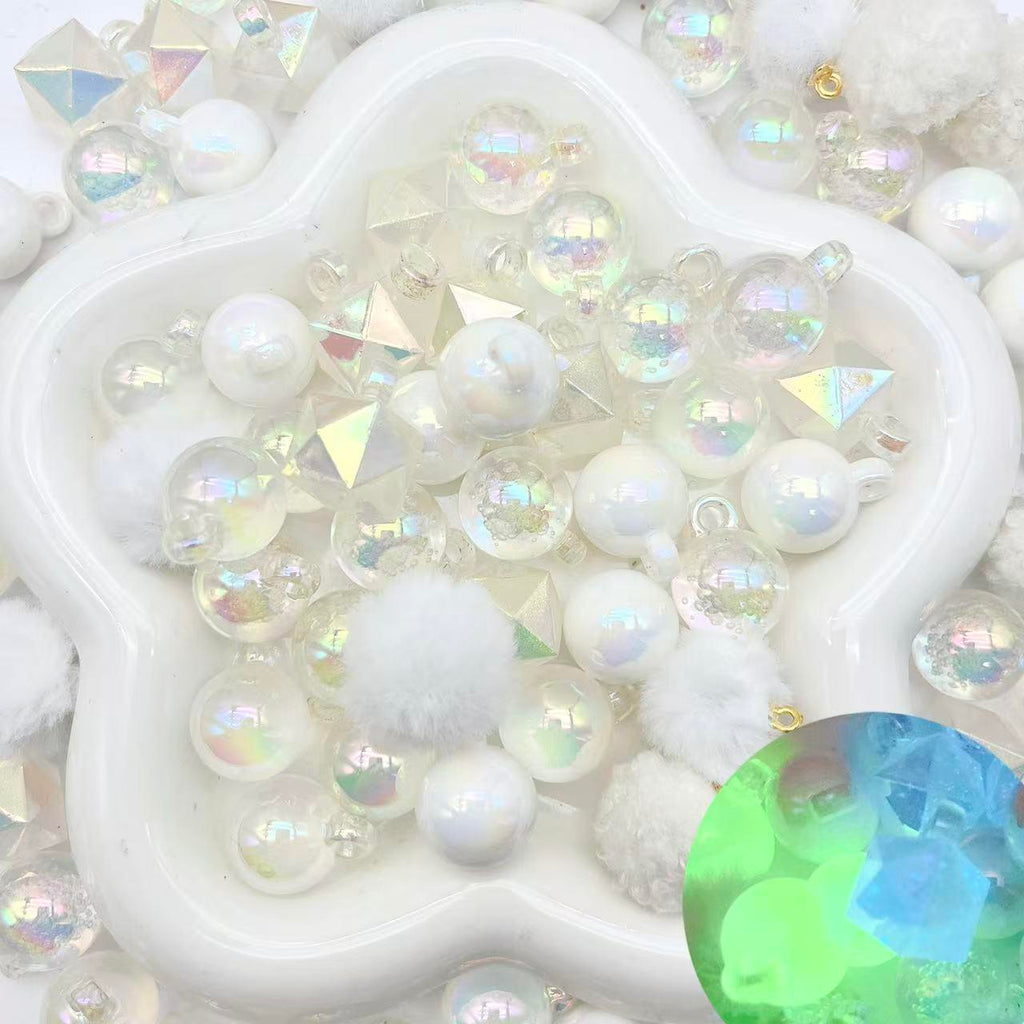 A81 全部かんつきビーズ  アクリル ガラス リース用 16mm 一部分夜光